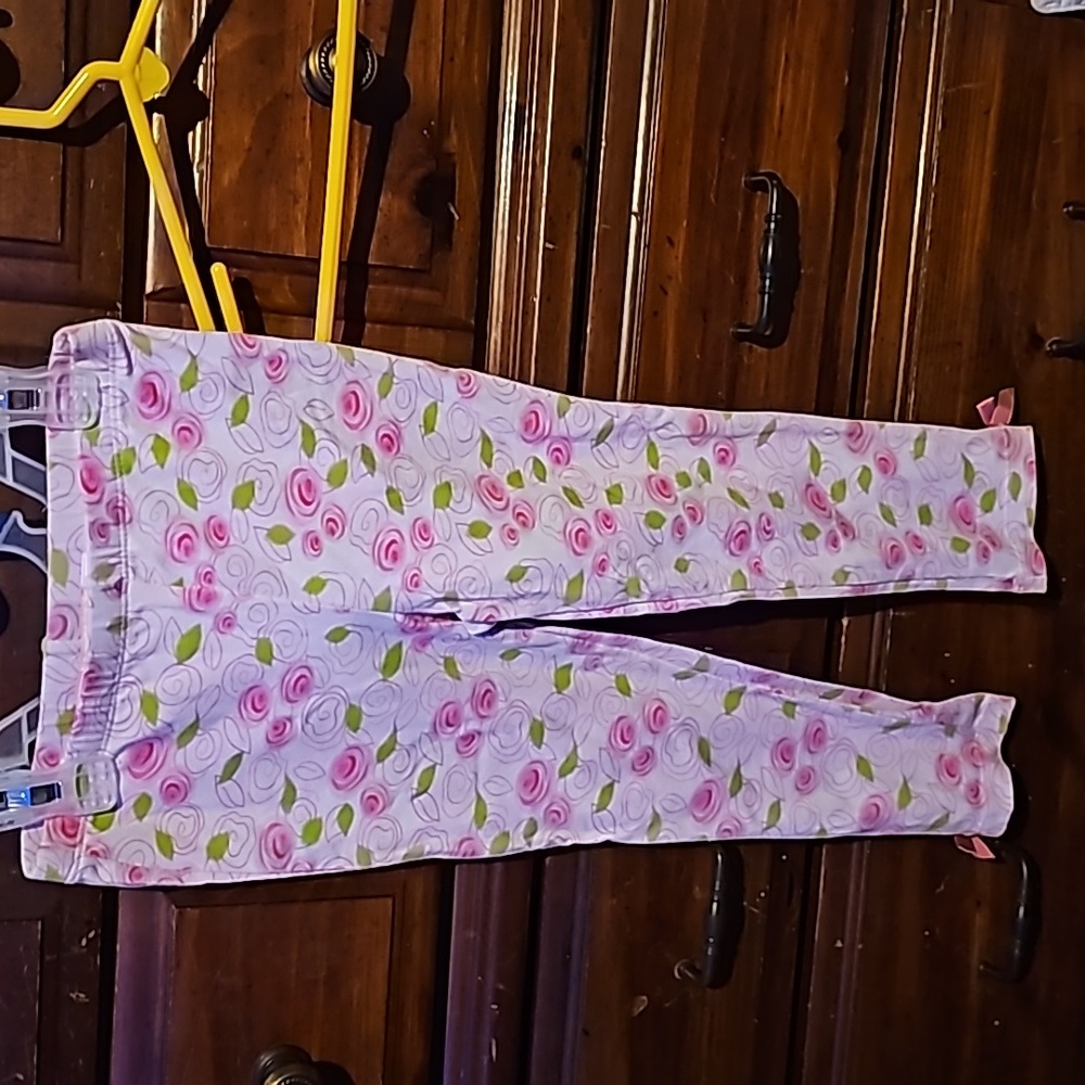 !!.          Moo        Girls 4T pants